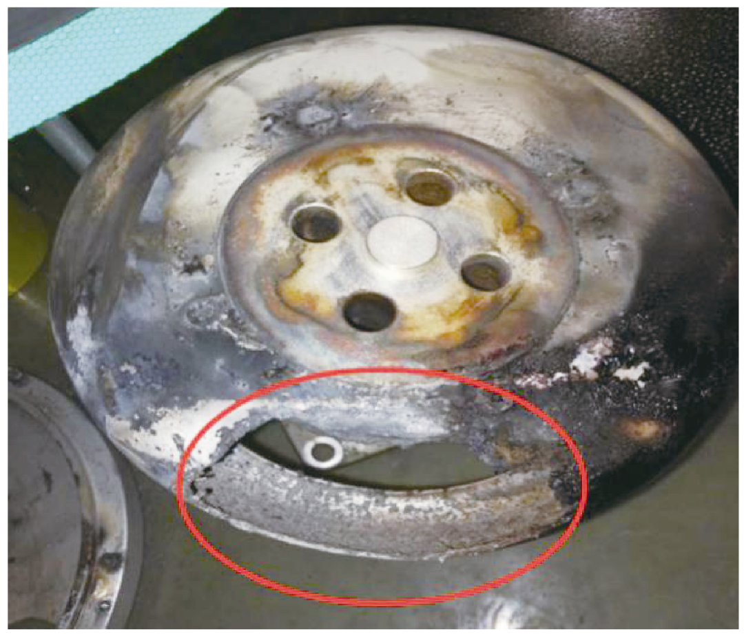 500kV高壓開關(guān)跳閘，解體確認絕緣拉桿的內(nèi)部微小缺陷導(dǎo)致故障