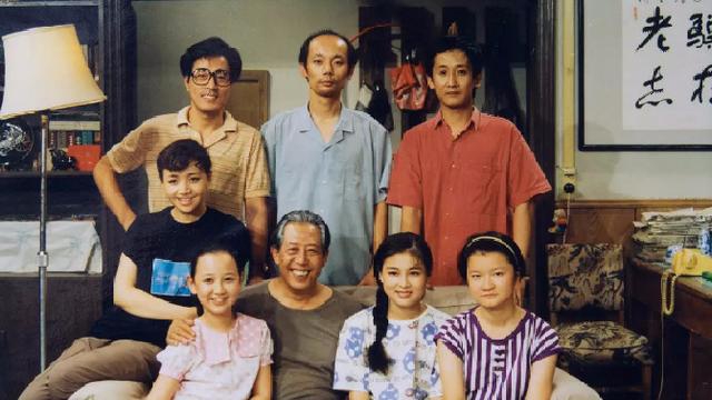 从1990到2010年，每年一部经典电视剧，满满的回忆杀