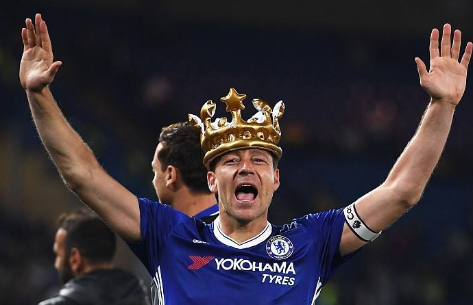 大卫路易斯切尔西球衣号码（从中卫标王到枪手神坑-如何评价大卫路易斯这名球员？）