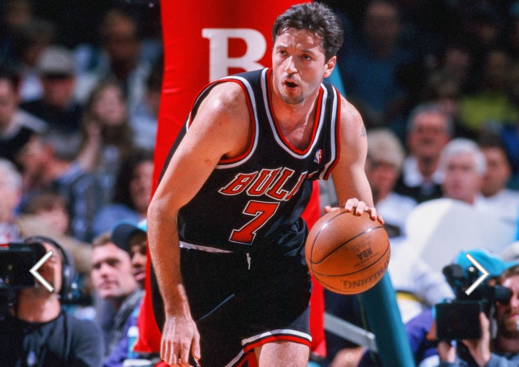 NBA2009年勇士常規賽（NBA史上最詭異的五場比賽：公牛全場49分 火箭半場僅得19分）