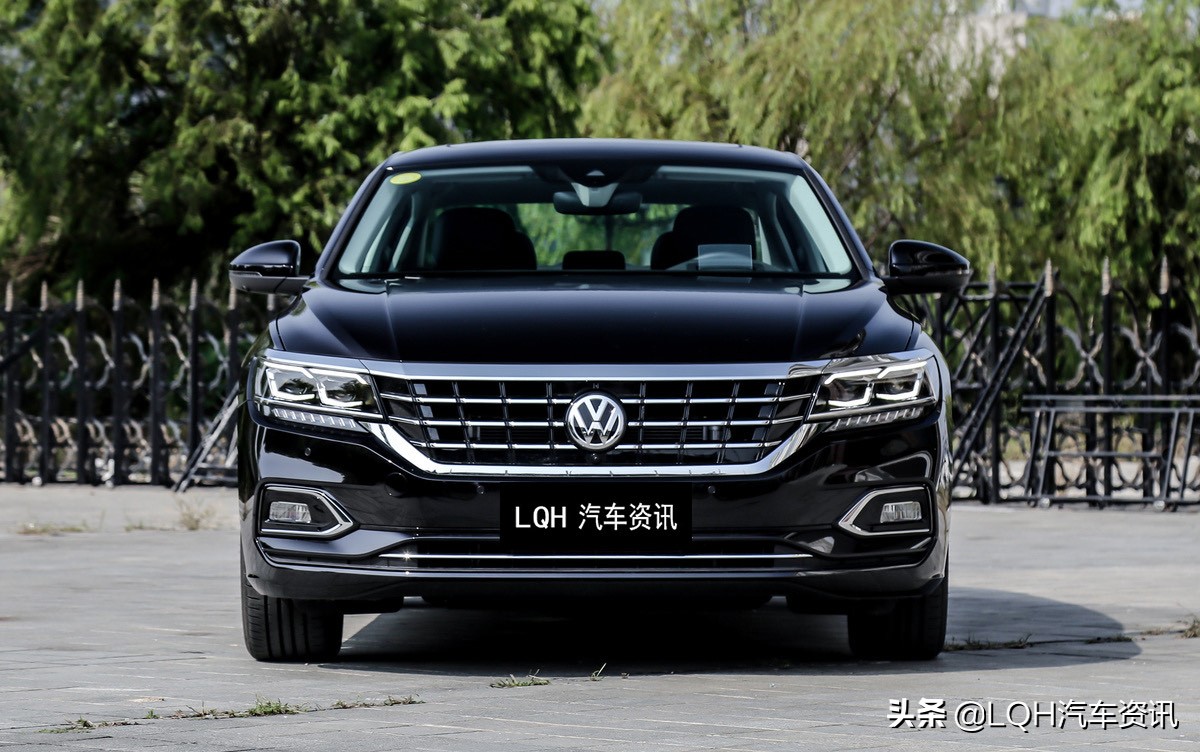 手握25万，首选奥迪A4L呢？还是选择迈腾、帕萨特好？