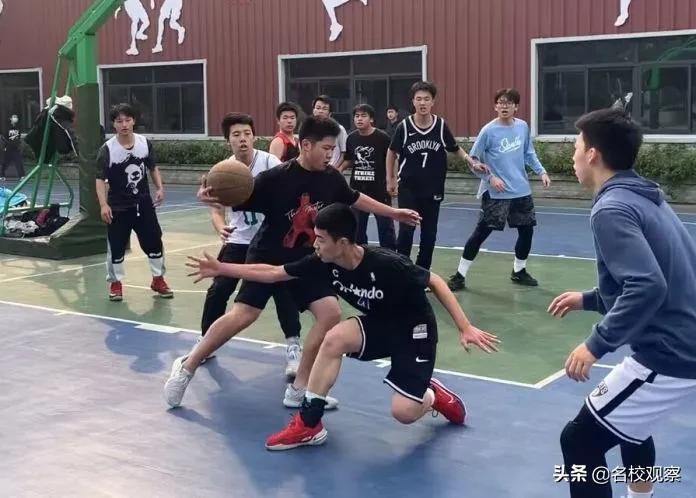 致青春，给梦想！成川外学子，用朝气与活力，尽展激情、健康阳光