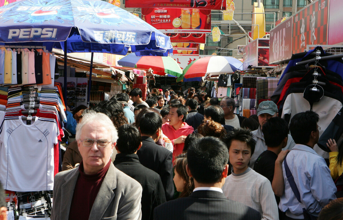 上海那家火到国外的襄阳路服装礼品市场 襄阳服饰礼品市场 - 114货源