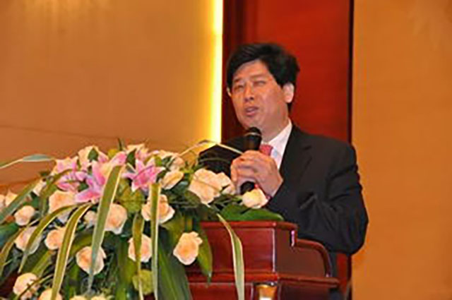 中国饮料巨头：曾请范冰冰代言年入50亿，如今创始人被带走调查？