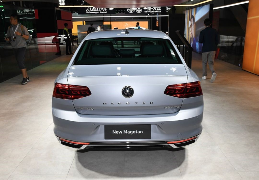 迈腾最低配下来多少钱最低配跌破15万元