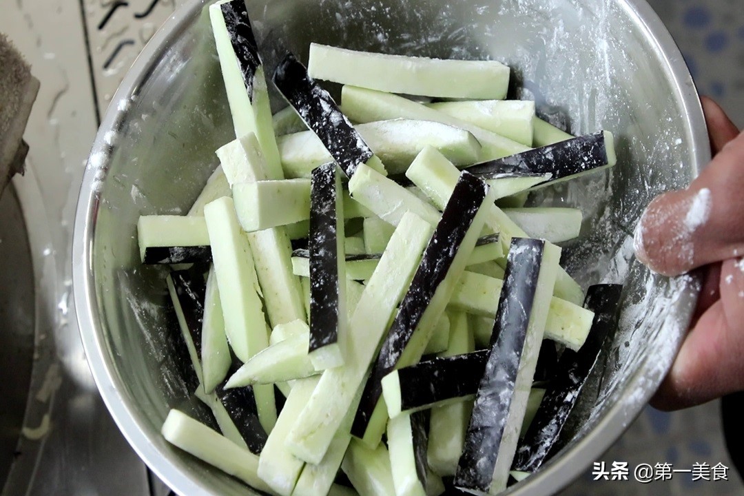 怎樣做魚香茄子,怎樣做魚香茄子簡單又好吃