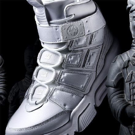 李宁签约nba哪些明星(拉塞尔签约李宁!