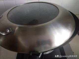 家常青鱼菜谱，糖醋熏鱼排做法，美味营养的鱼肉做法，春节试试吧
