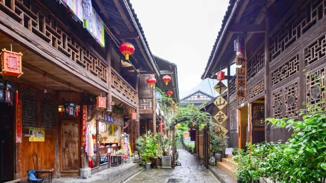 国内8个适合父母旅游的地方,找个时间,与父母来一次旅行吧