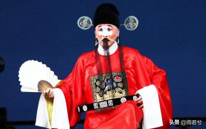 小花脸(小花脸或三花脸),是喜剧角色,在鼻梁眼窝间勾画脸谱,多扮演