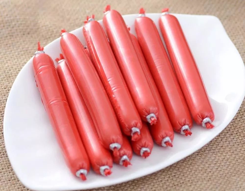 猫能吃火腿肠吗（一文详解猫咪禁吃的食物有哪些）