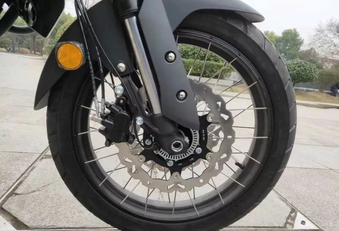 行驶二年二万公里的珠峰凯越500X摩托使用体验（静态篇）