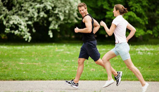 跑步一个月能瘦多少斤，慢跑可以减肥吗？