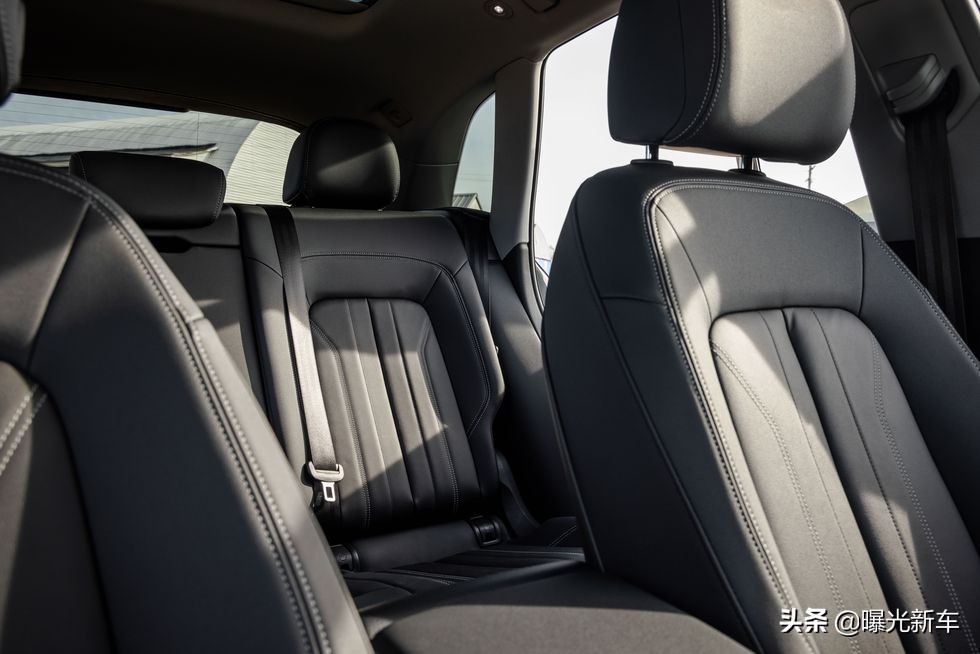 奥迪Q5和Q5 Sportback，2021款，新车上市