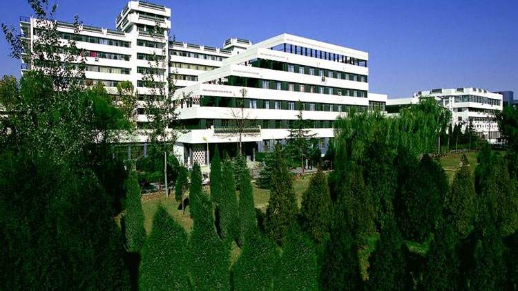 北京中医药大学VS上海中医药大学，中医学实力强劲，你选择哪所