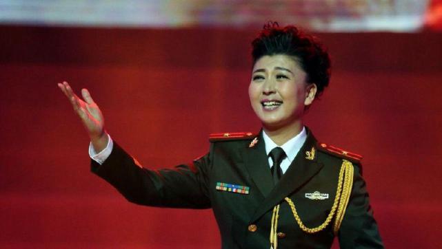 “山杏”闫学晶：两段婚姻，三个孩子，两任丈夫都是二婚