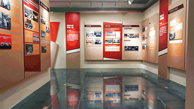 浙大再现“扫地僧”： 246页手绘画册致敬百年党史