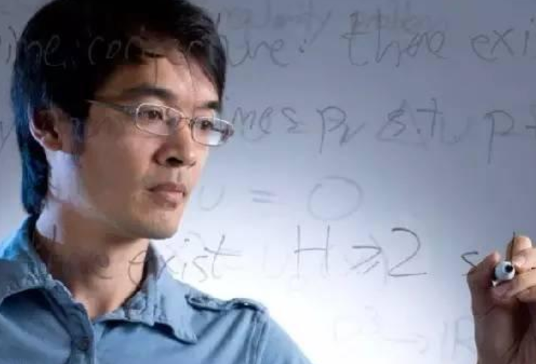 8岁高考取得760分，智商高过爱因斯坦的陶哲轩，现在能有多厉害？