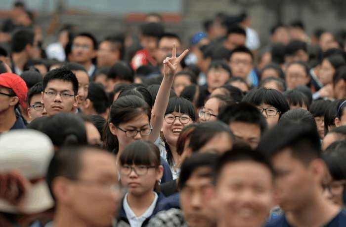 山东理科状元高考749分背后：苟且的父母，养不出孩子的诗和远方