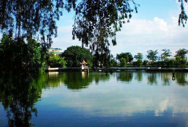 适合湛江一日游的地方_湛江旅游攻略必玩的景点