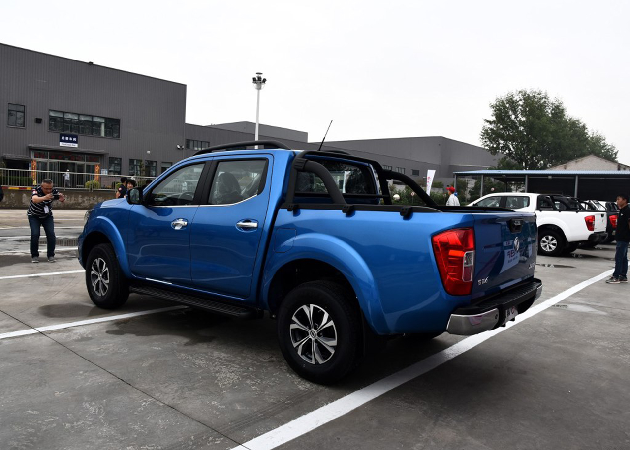 产自郑州日产的大皮卡,车长近5米3,轴距超3米1,8.48万起