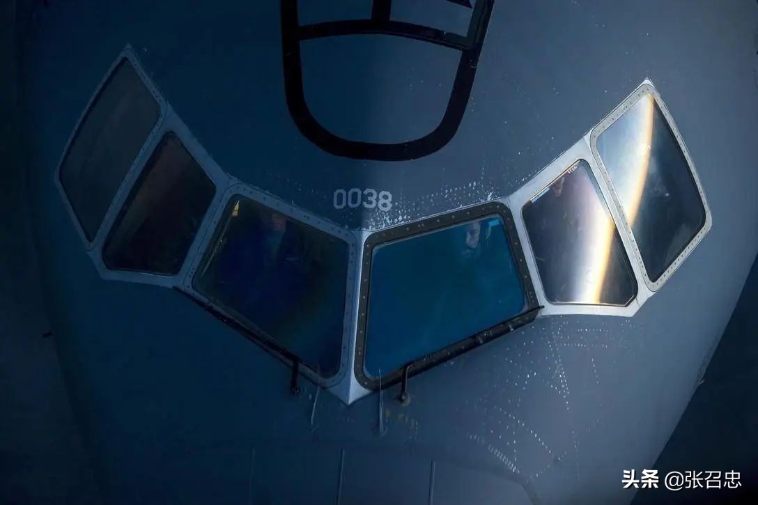 印度为数不多没有摔过的运输机——“环球霸王”C-17 | 图说