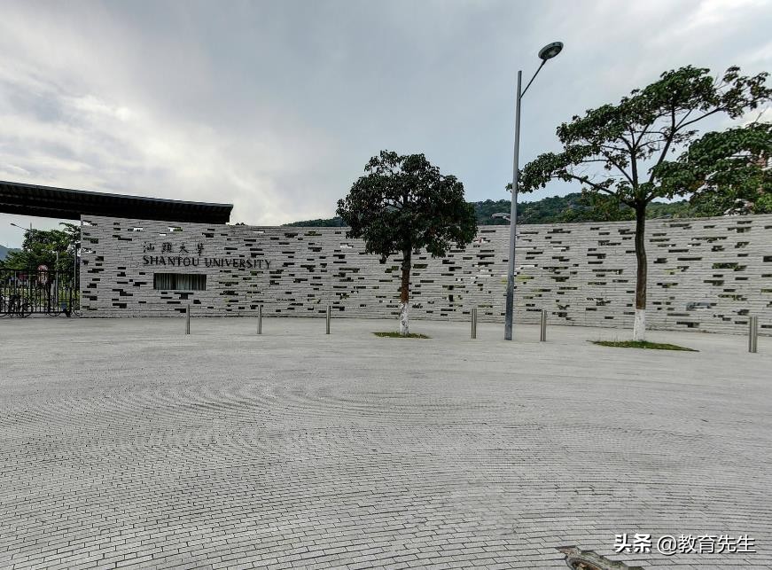 广东高校中的“黑马”，学校的实力雄厚，就业有优势