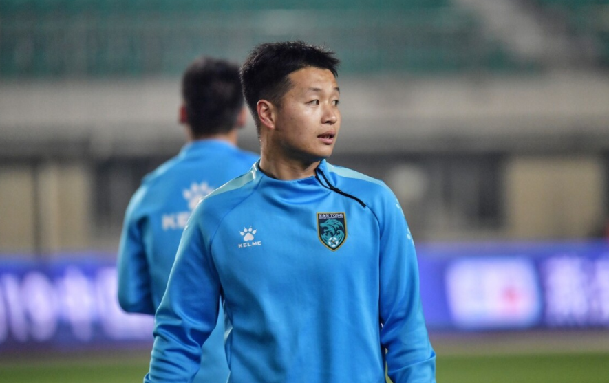 国安球员踢假球退役(前国安球员讨薪翻车!