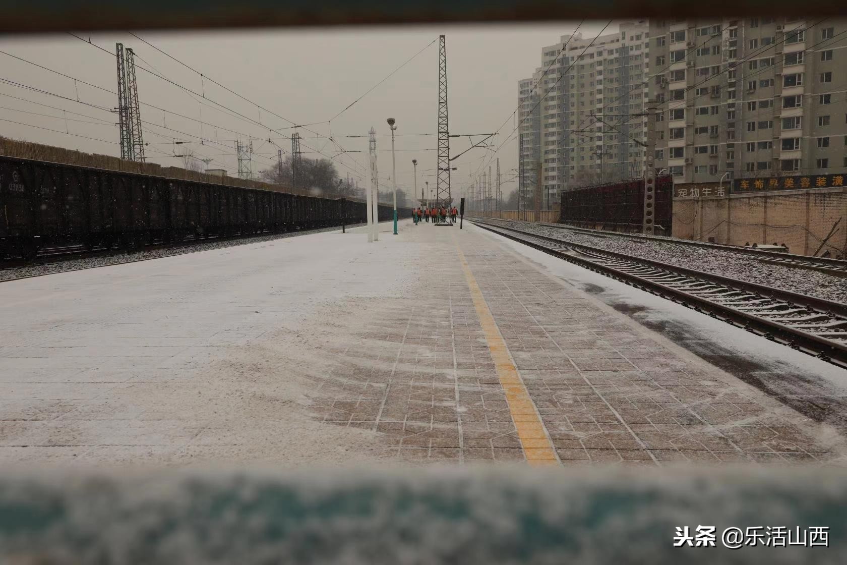 你的安全出行，离不开这些铁路上的风雪逆袭者~