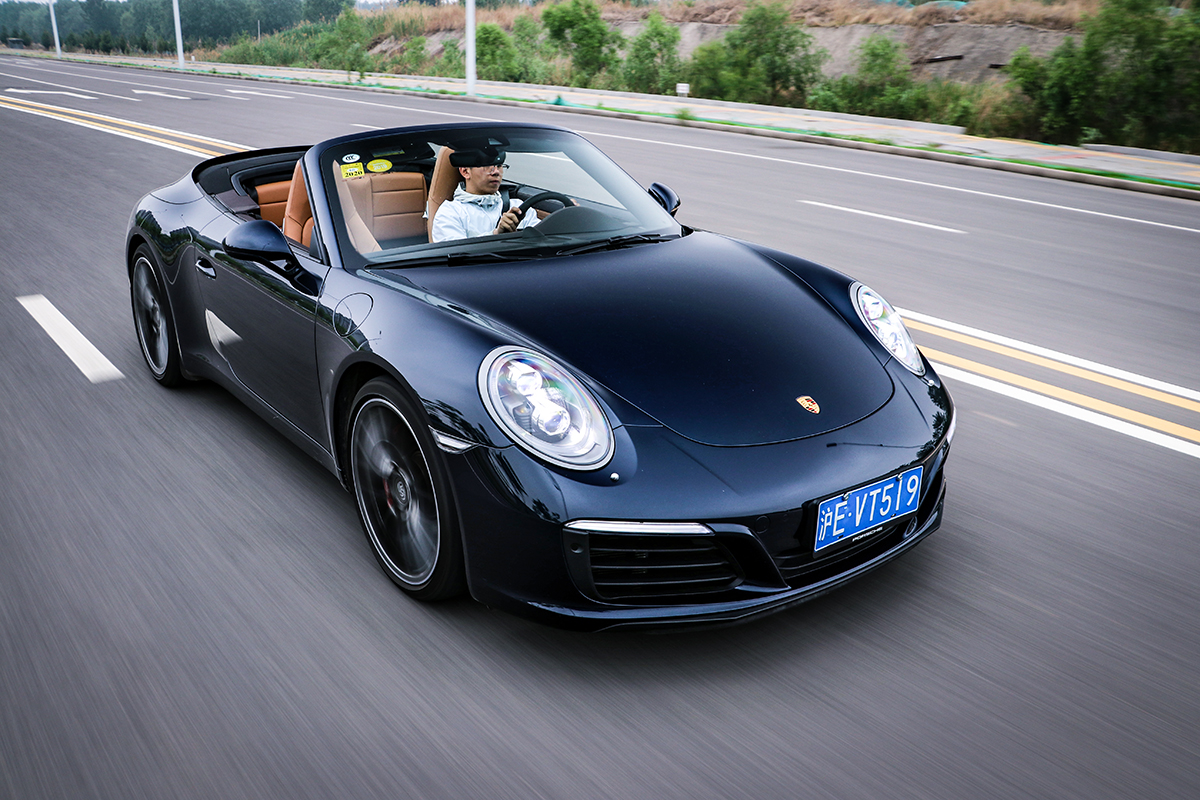 精分暴徒也懂柴米油盐 试驾911 Carrera S Cabriolet