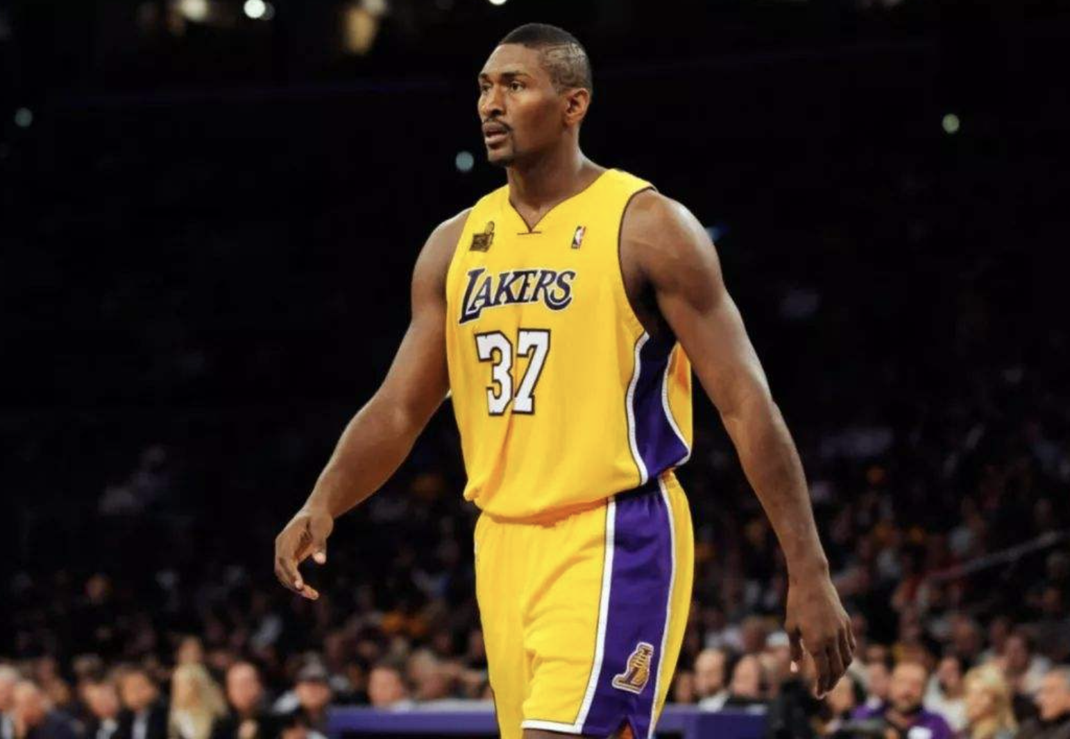 阿泰 为什么cba（当年阿泰加盟CBA年薪千万，为何打了15场就被裁，不止是5次冲突）