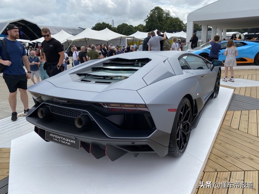 新车|此后再无V12？兰博基尼大牛最终版Aventador Ultimae正式亮相