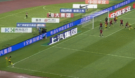 中超-广州队5-0青岛队（中超-广州6-0青岛夺取2连胜 高拉特梅开二度艾克森传射洛国富破门）