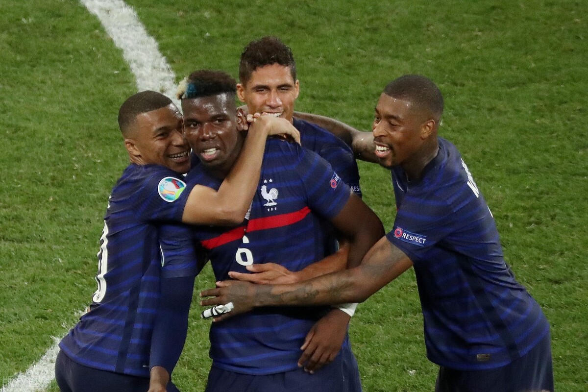 90分钟-法国遭绝平3-3瑞士 本泽马3分钟2球 博格巴世界波