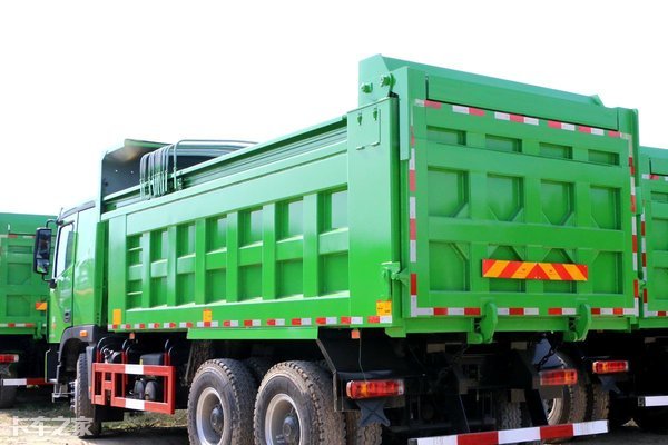 高性价比可靠性，这四款6×4自卸车堪称基建狂魔好帮手
