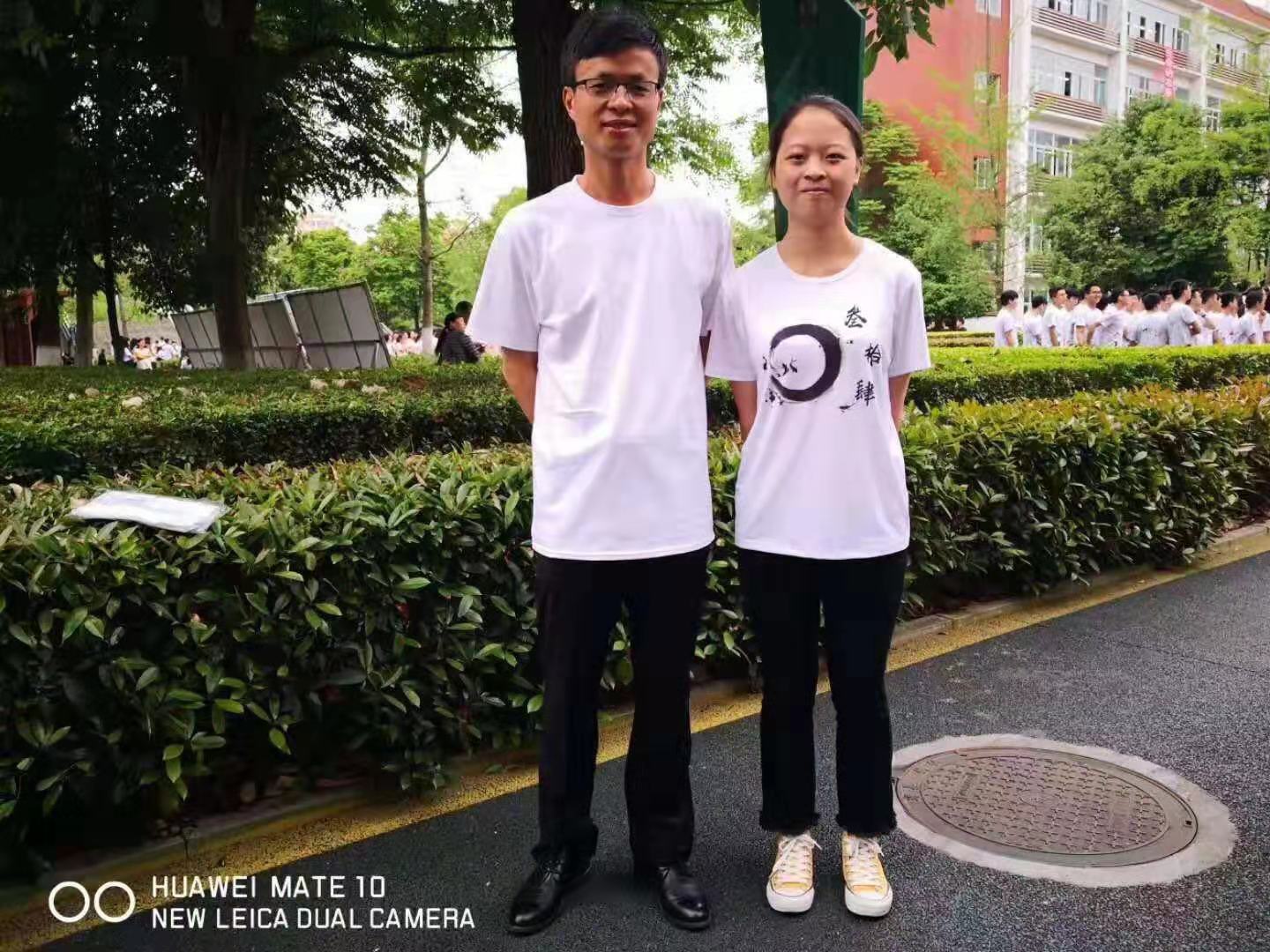 绵阳学霸刘瑾妍高考712分，感恩母校让她有机会“诗酒趁年华”