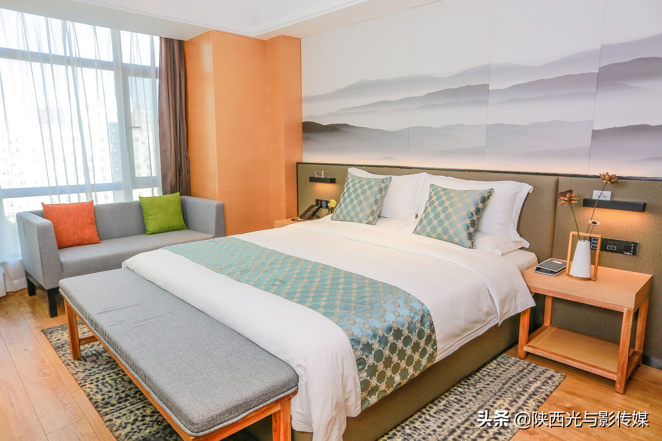 酒店拍摄房间照片实用技巧,教你拍出更高级的酒店环境摄影技术!