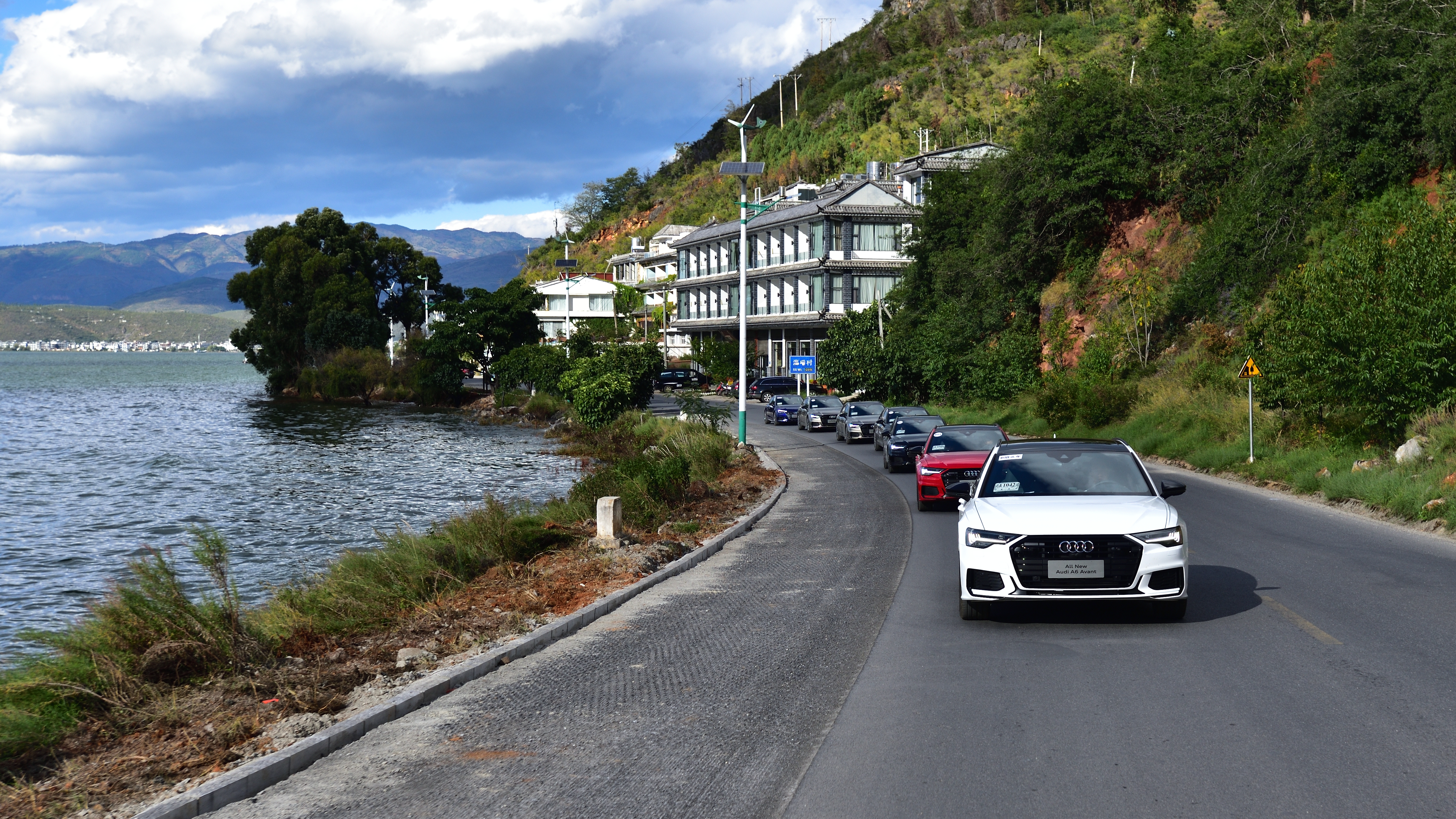 大相径庭的并蒂莲 试驾奥迪A6 旅行车家族