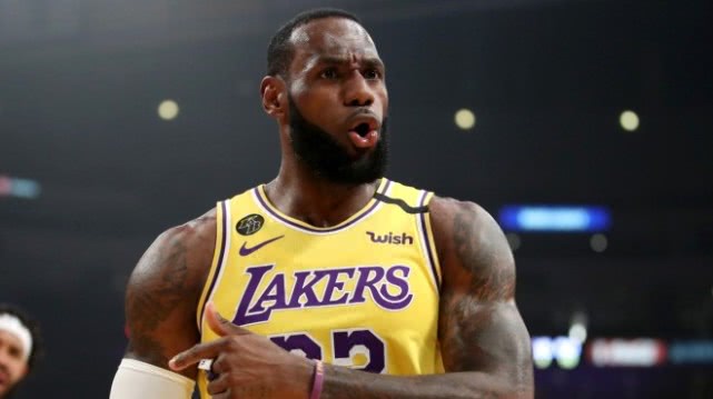 nba球員數據都有哪些（NBA球員總數據排名公布！字母哥居首詹姆斯第四，小卡無緣前十）
