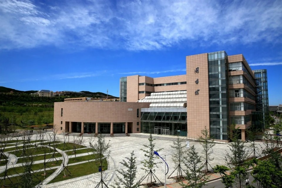 大连外国语大学怎么样,大连外国语大学怎么走