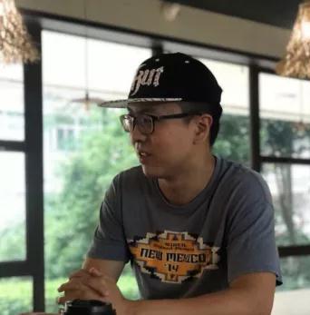 北大毕业，他放弃出国留学，毅然考上这所大学研究生，背后原因很