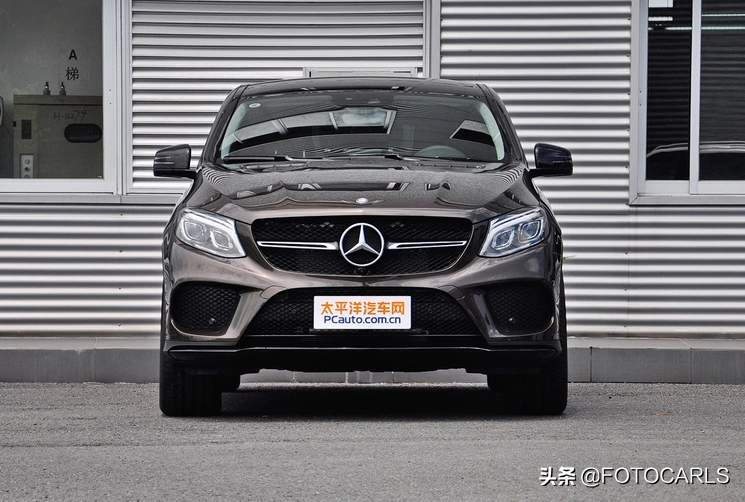 奔驰GLE450 AMG实拍，老款确实霸气许多，售价105.8万