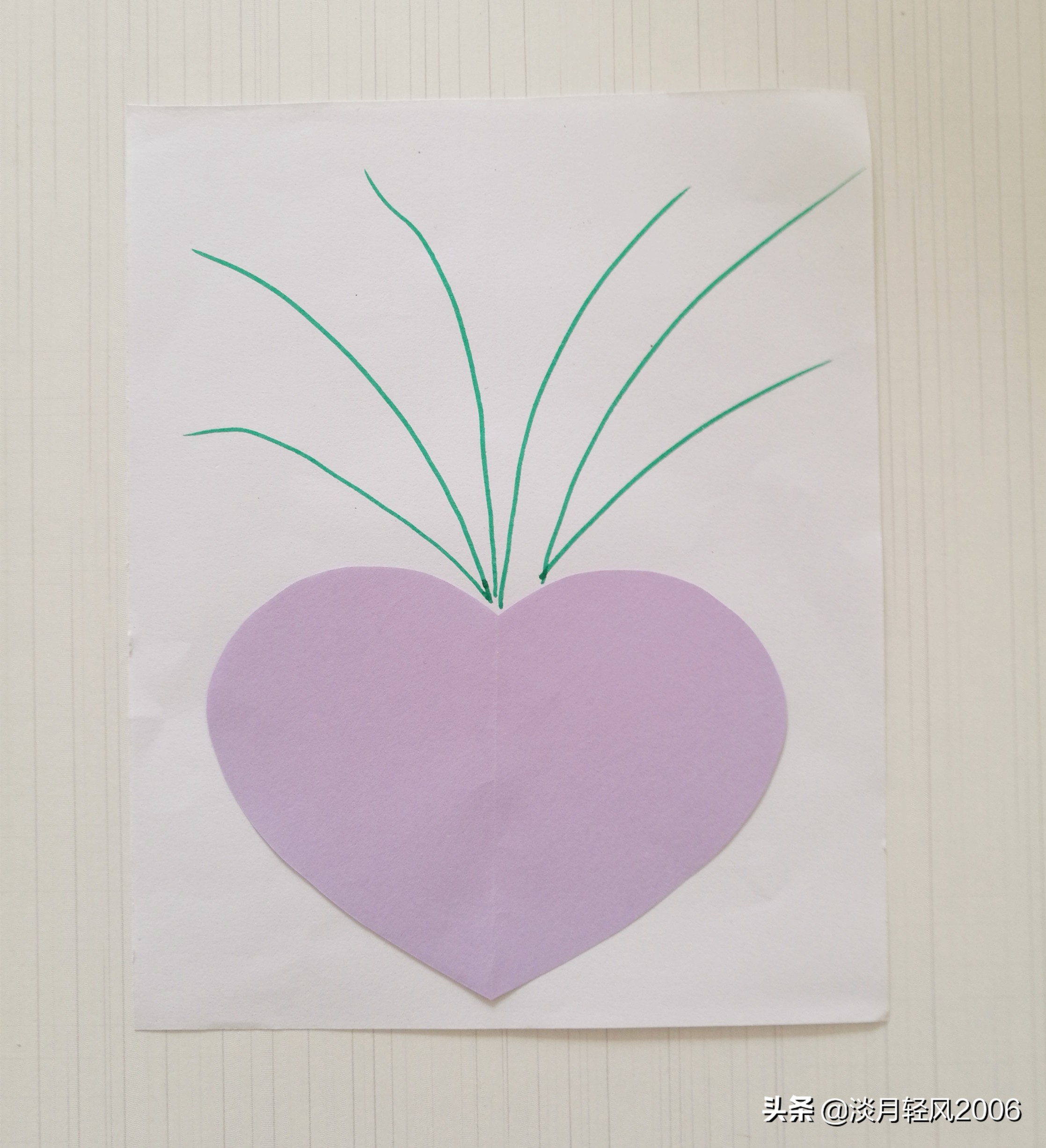 幼儿园的贺卡怎么做幼儿园手工自己动手用卡纸做清新小花爱心贺卡可以