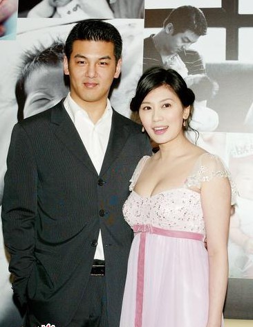 黄磊的玄妙情史，从兄妹情到第四种感情，靠才华征服了5个女人