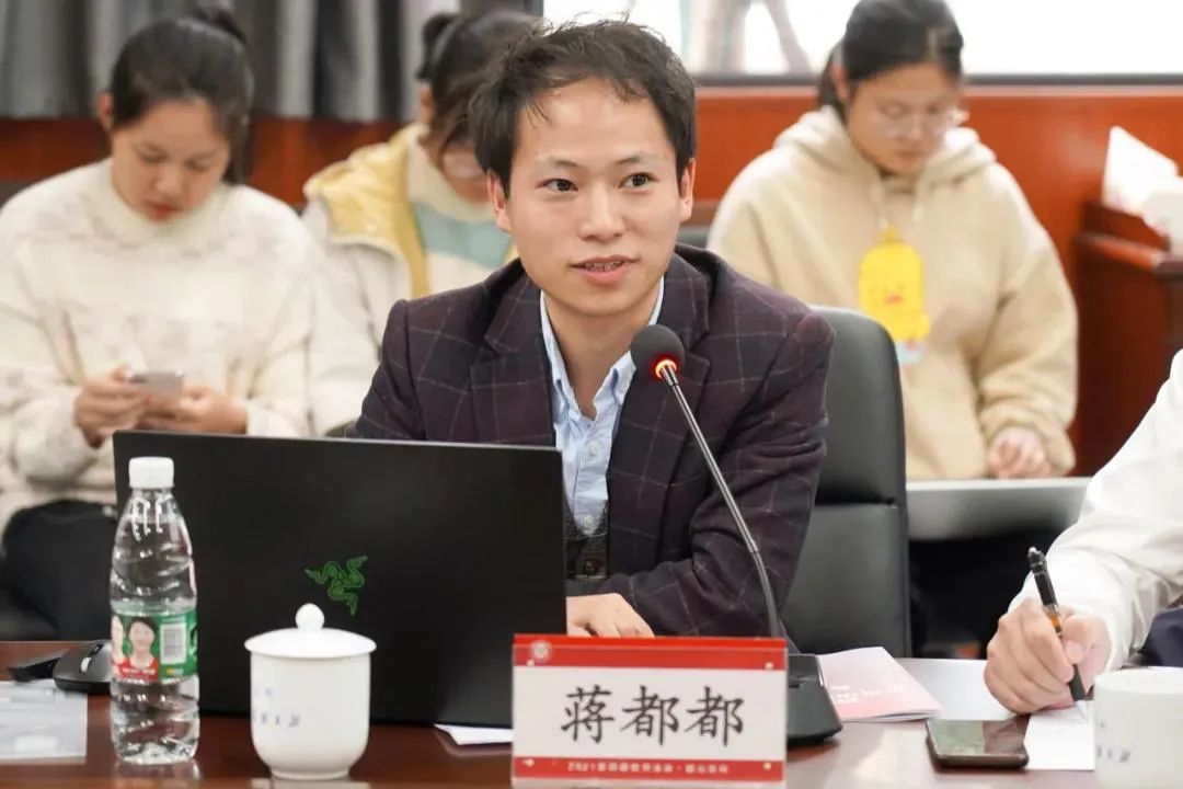 被污名化的催收行业：亟待监管立法和赋予执业权利