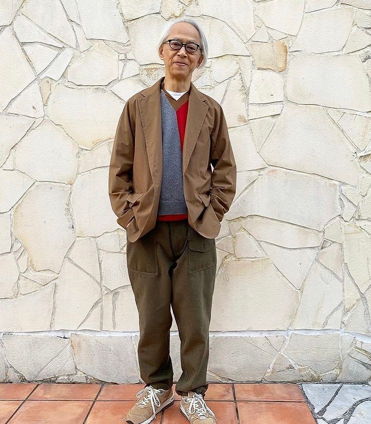 看完这位日本68岁大叔的穿搭,我才知道什么叫"亚洲雅痞"?