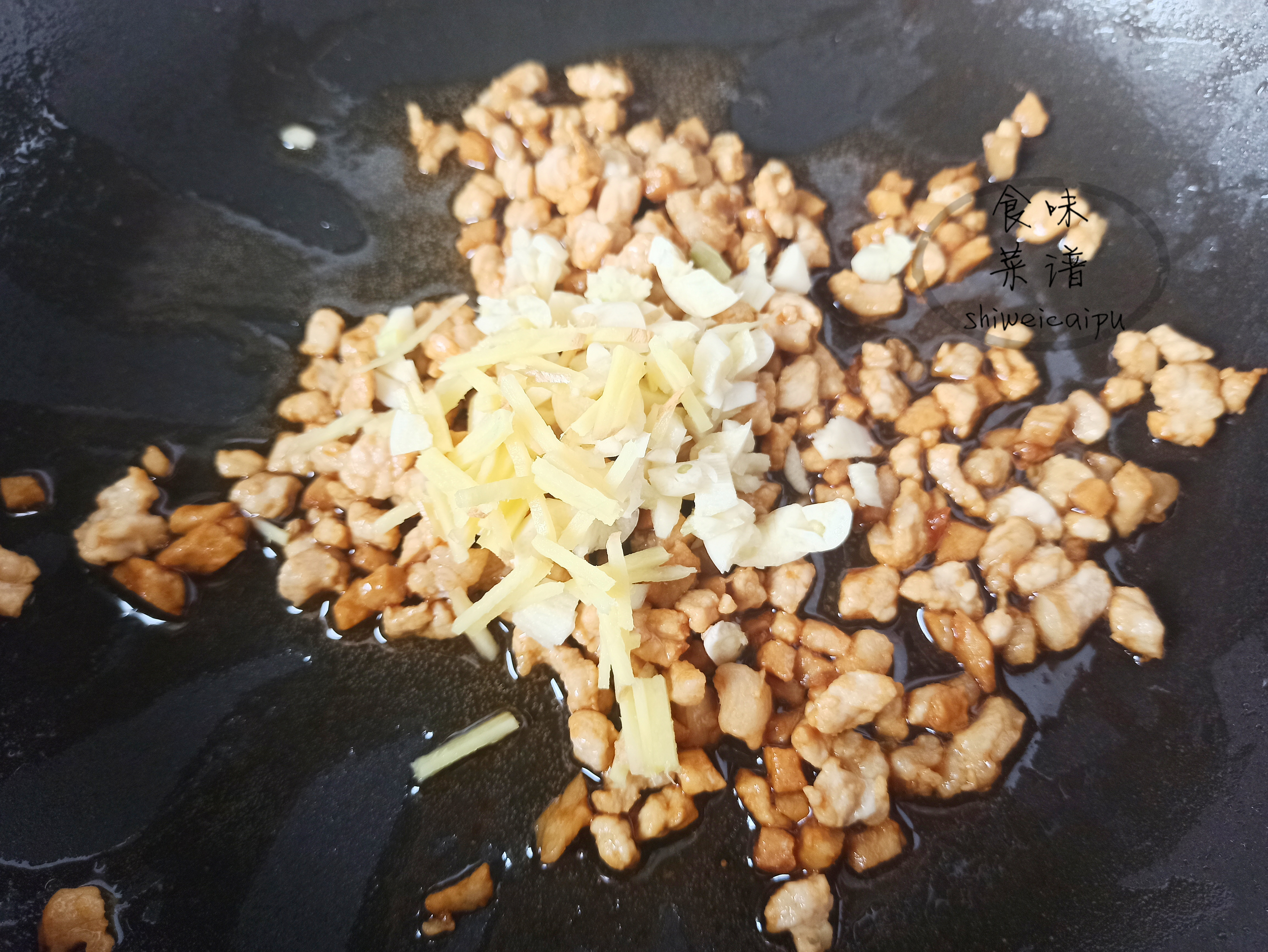 蒜苔的做法教程（教你6种鲜嫩营养的家常菜）