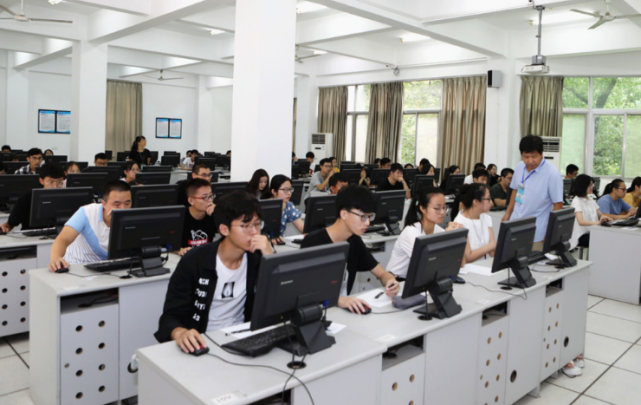 会计专业可以考一建吗（非常难考的3种证书）