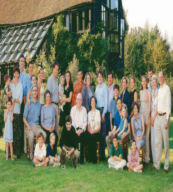 97岁富豪：所谓大器晚成，实现财富自由，无非就是2条路