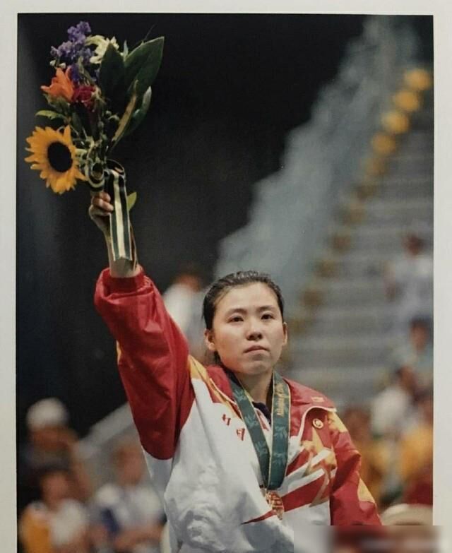 东京奥运会女乒中国选手有哪些(历届全运会女乒冠军得主，张怡宁邓亚萍王楠丁宁，她是第一个卫冕)